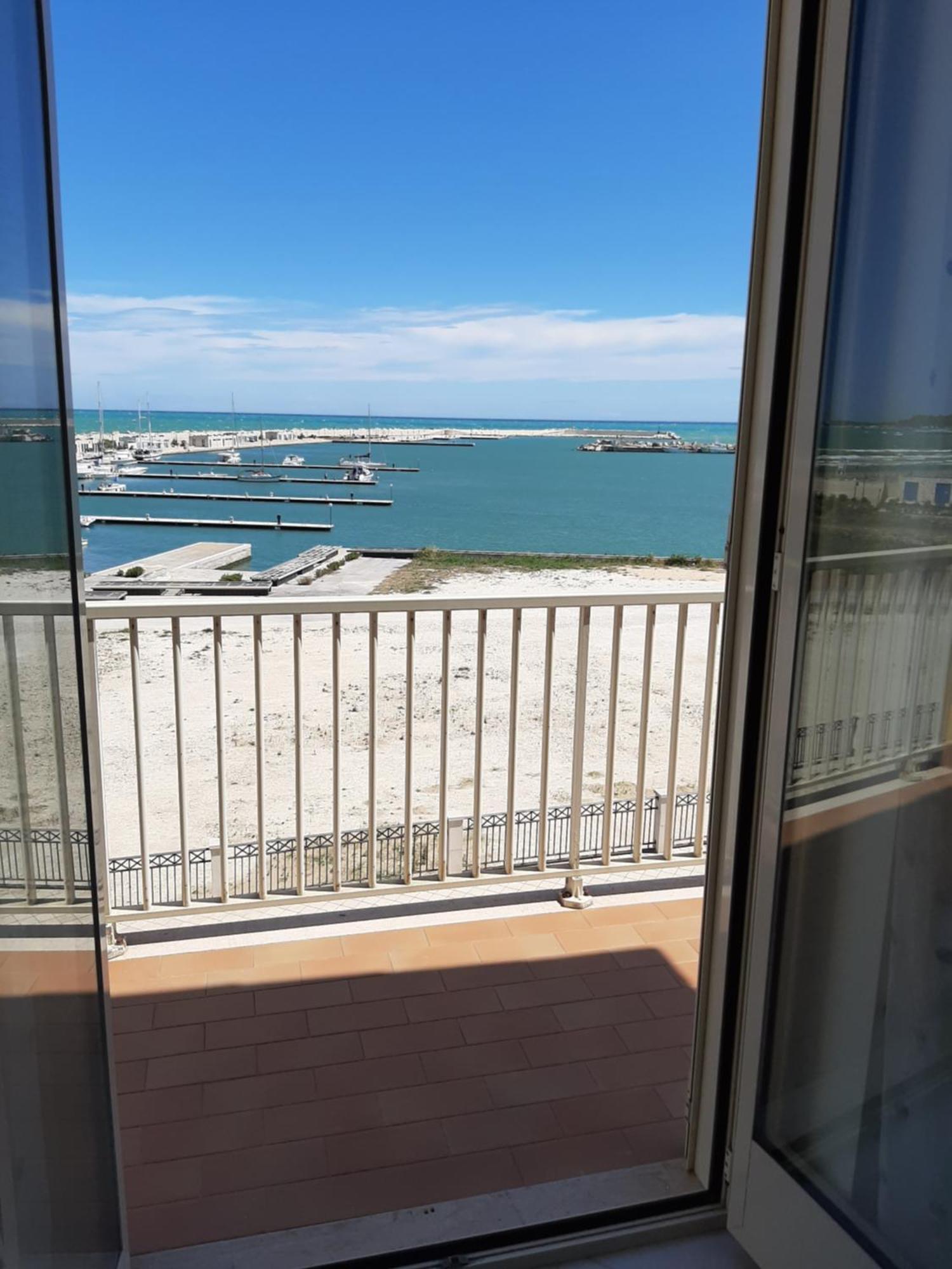 Casa Azzurro Di Mare Διαμέρισμα Βιέστε Εξωτερικό φωτογραφία